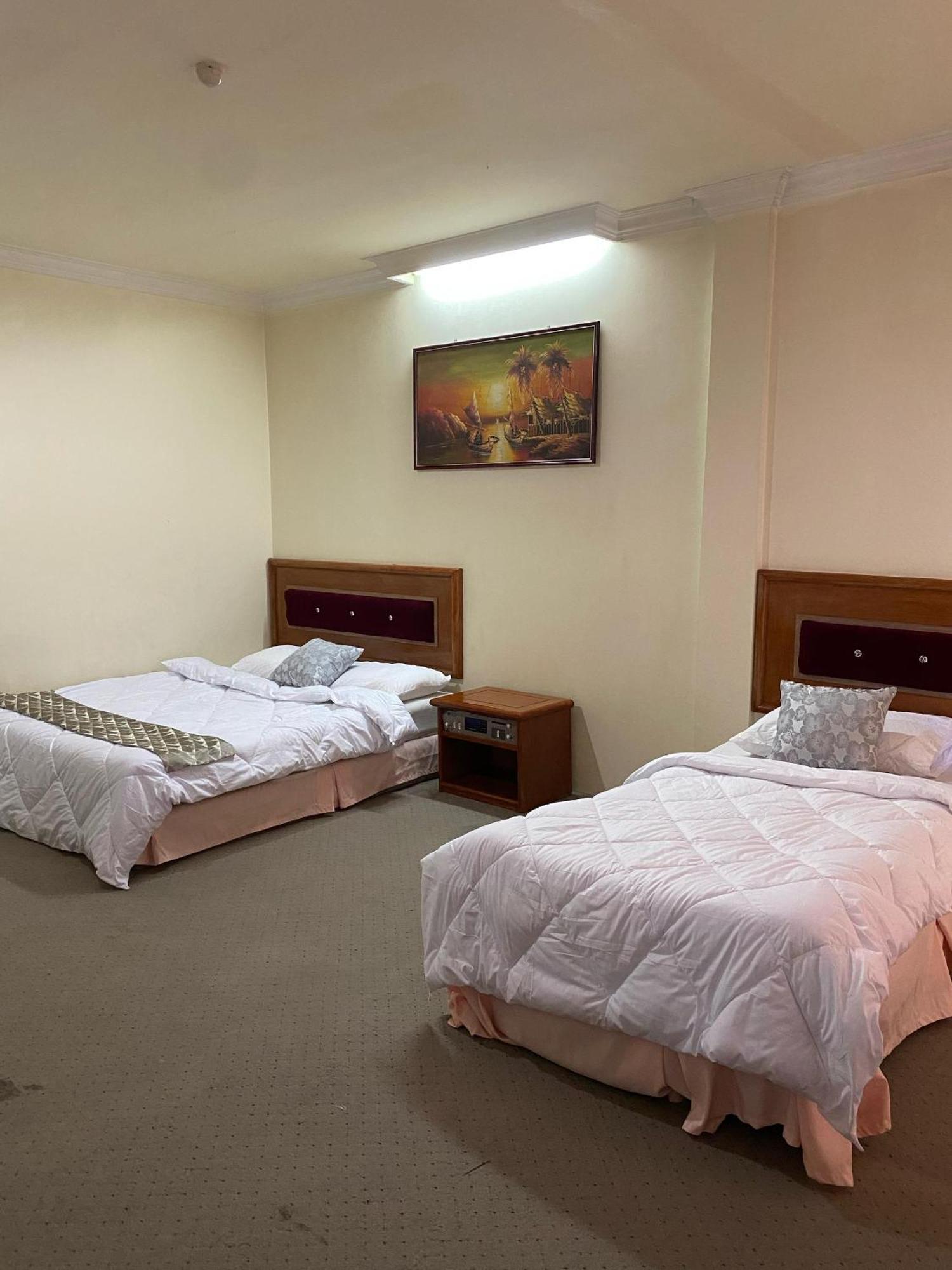 קוטה בארו Suria Hotel Sdn Bhd מראה חיצוני תמונה